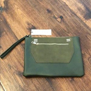 Super cute new olive/army green clutch